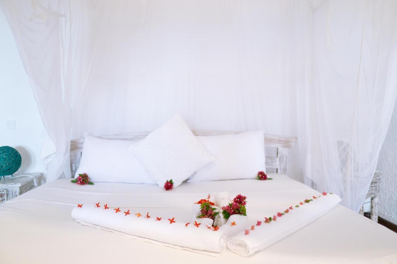 Met Beach Resort Малинди Екстериор снимка